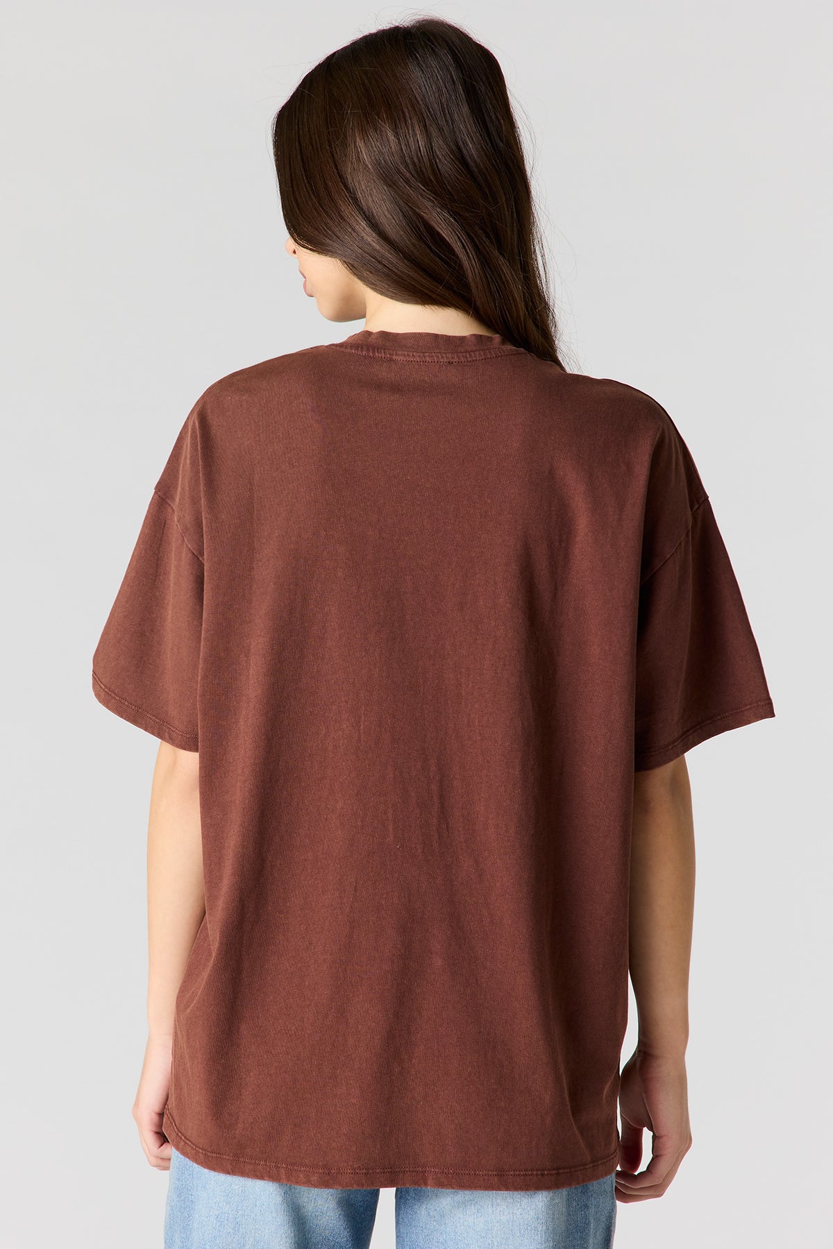 Vue alternative 2. T-shirt de coupe garçonne imprimé
