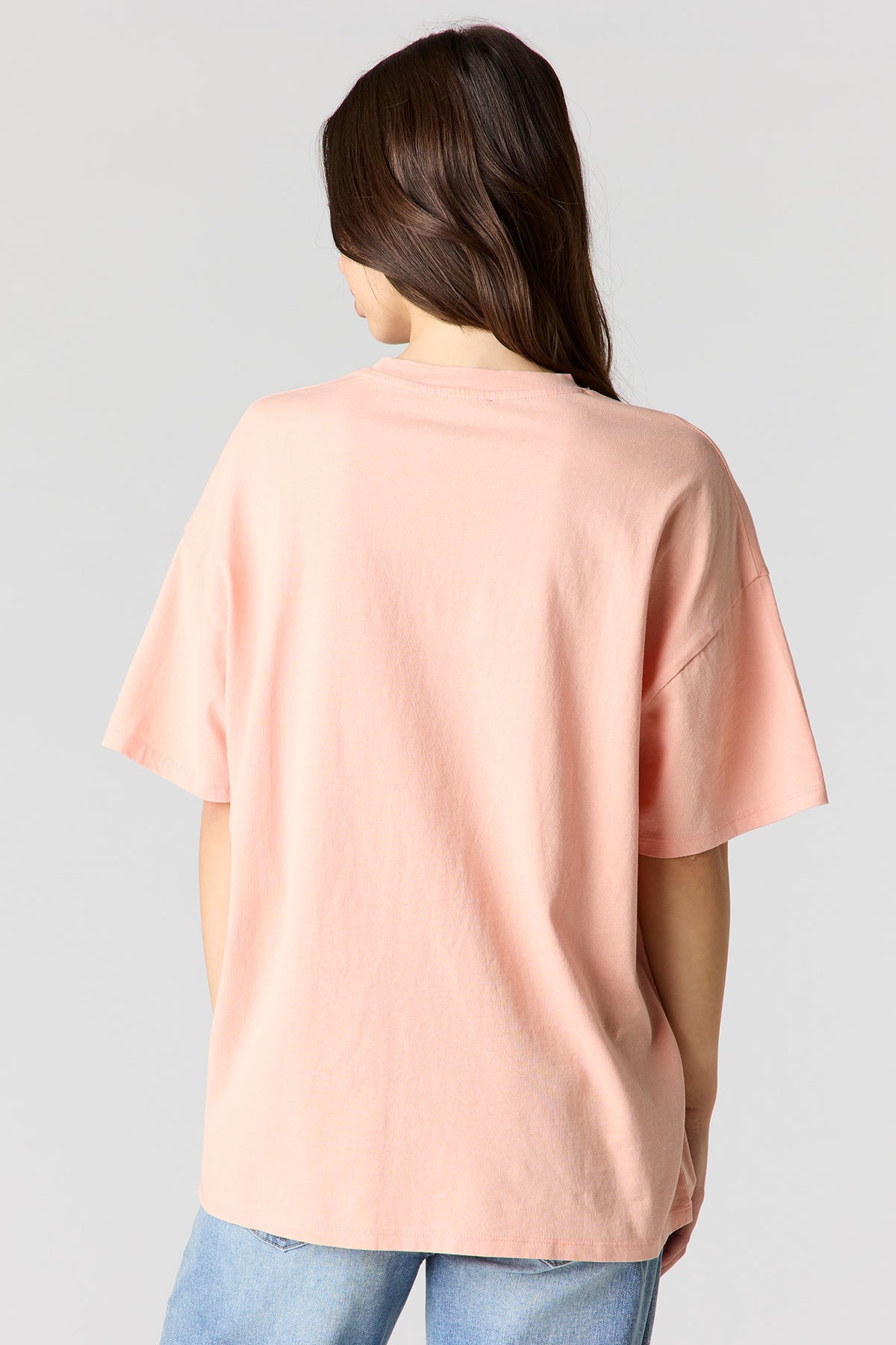 Vue alternative 2. T-shirt de coupe garçonne imprimé