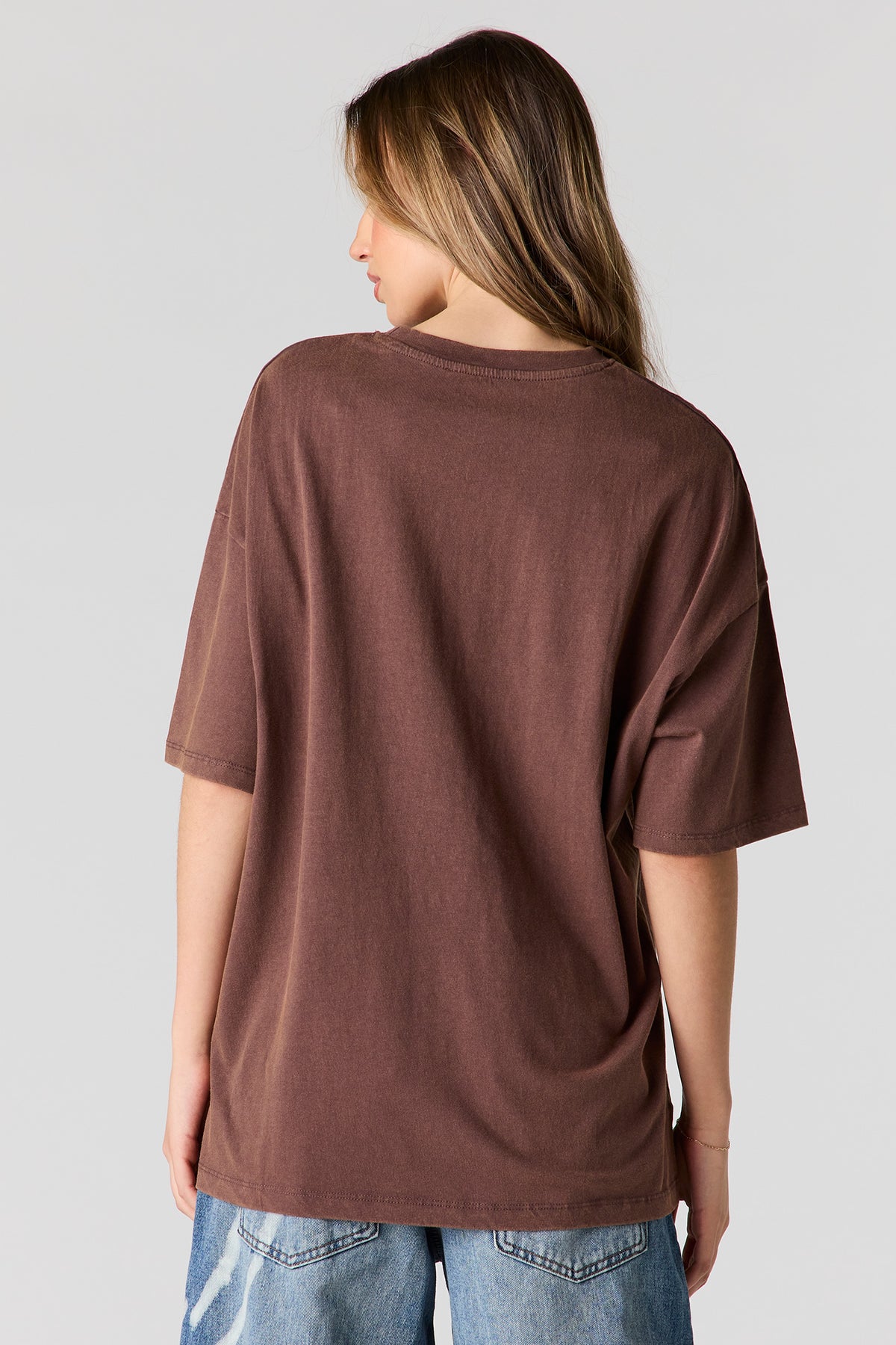 Vue alternative 2. T-shirt surdimensionné à imprimé Canada