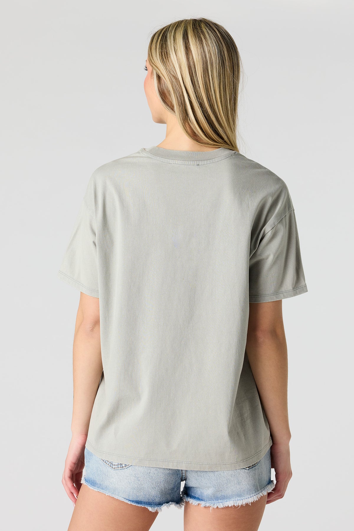 Vue alternative 2. T-shirt de coupe garçonne délavé imprimé