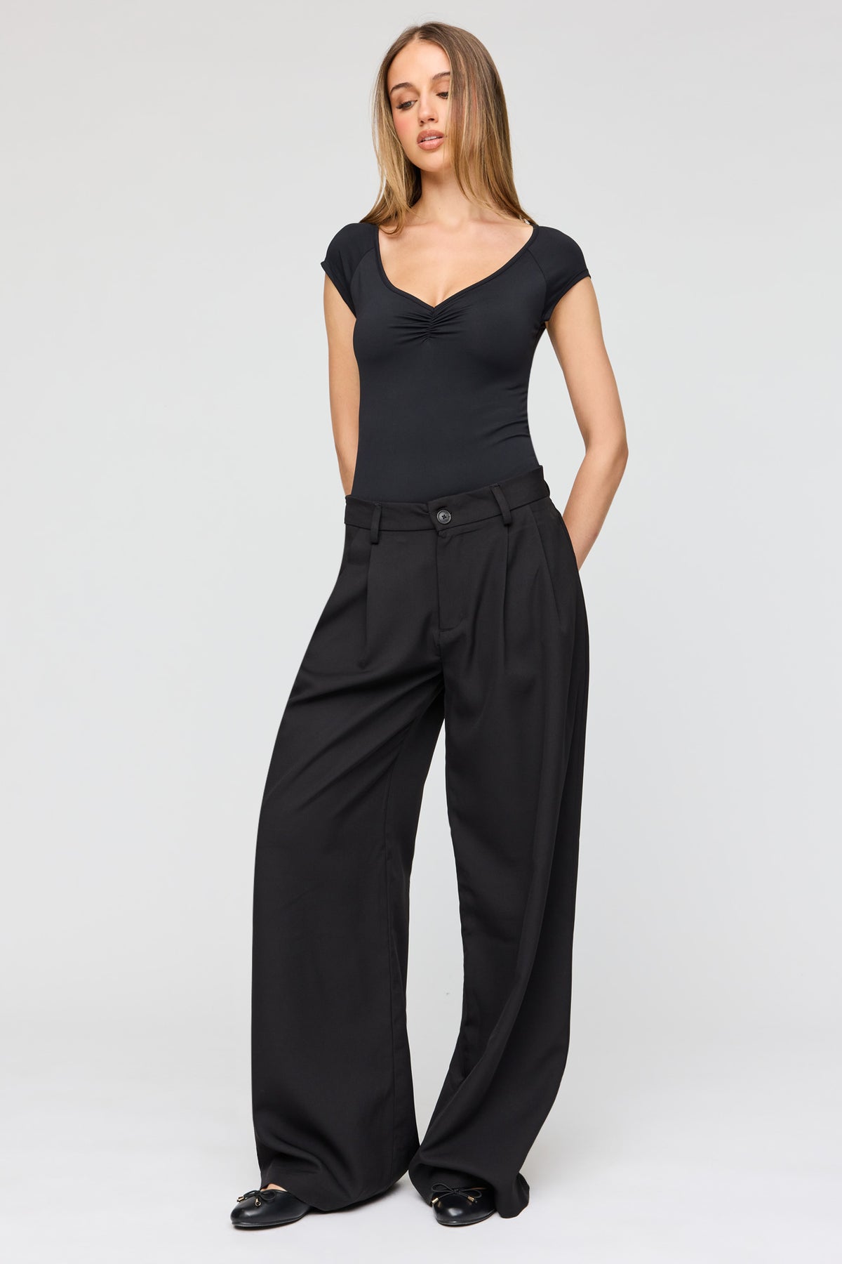 Alt View 3. Luxe Heavy Contour V-Neck Bodysuit - Black