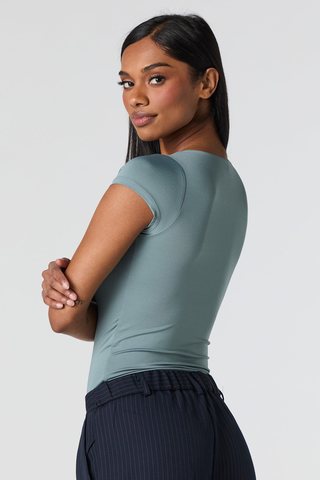 Contour Square Neck T-Shirt Bodysuit – Urban Planet
