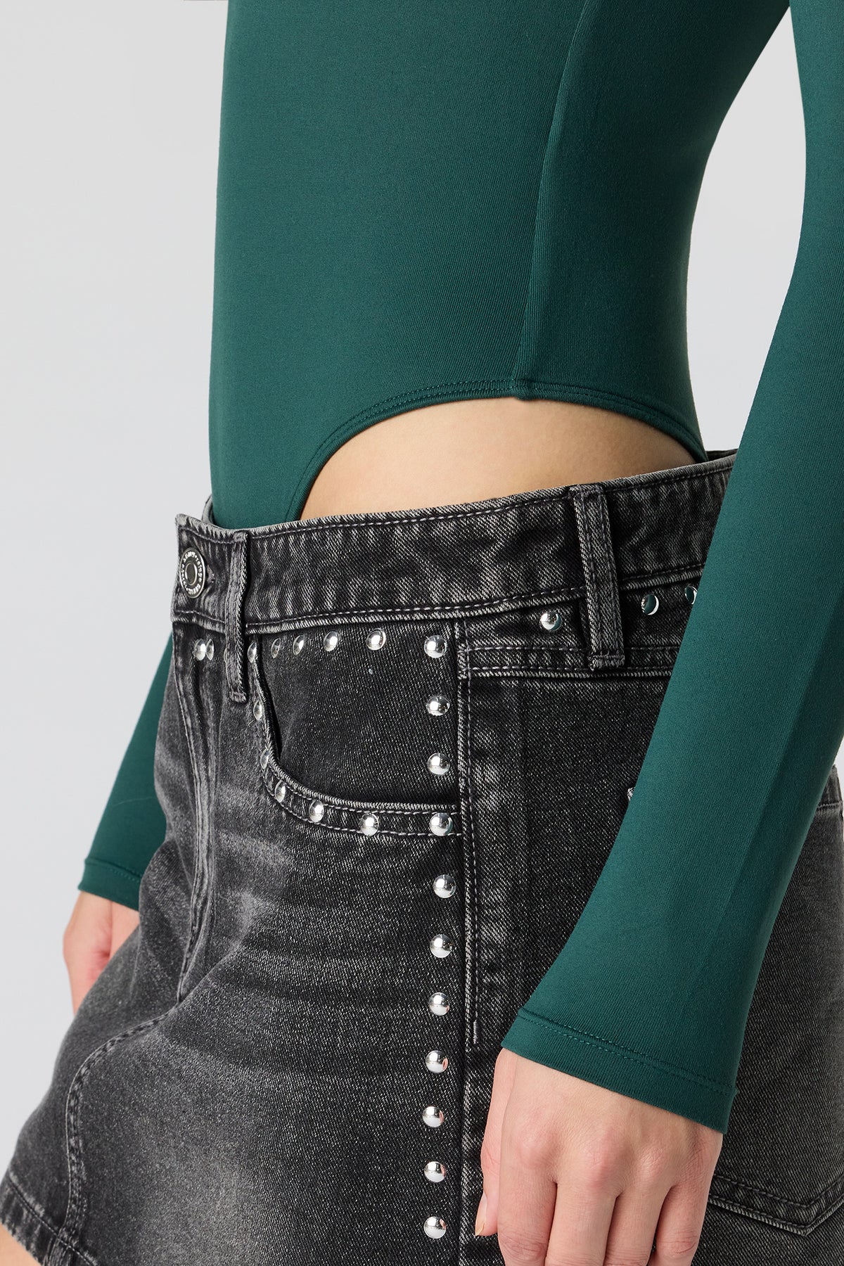 Vue alternative 4. Maillot profilé en nylon lourd de luxe à manches longues