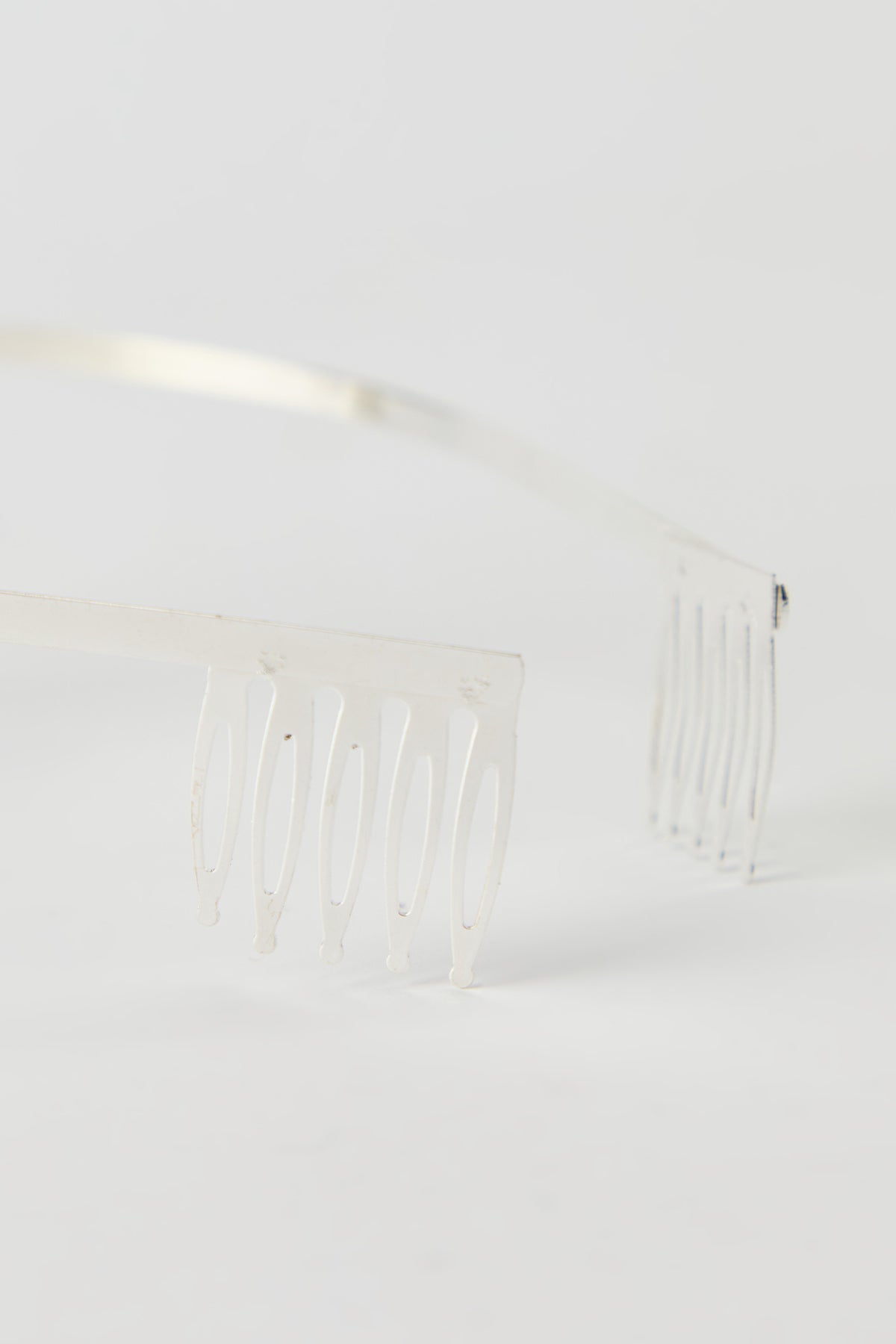 Vue alternative 2. Accessoire de costume - Diadème