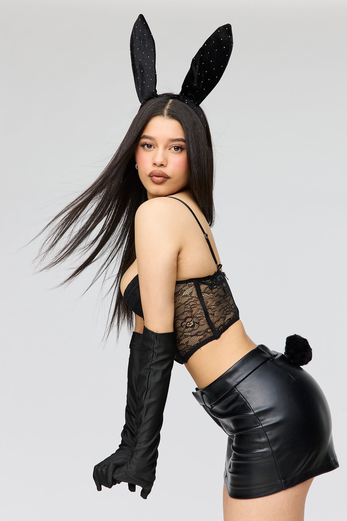 Vue alternative 2. Accessoire de costume - Lapin
