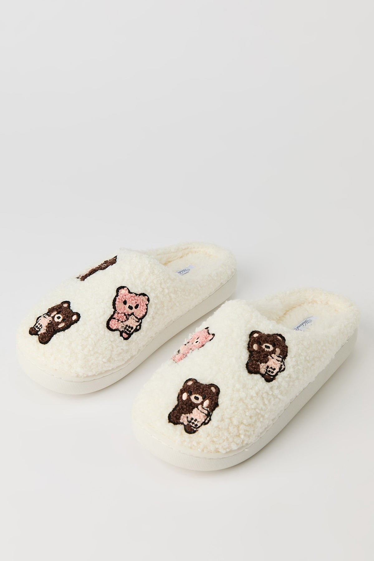 Alt View 2. Boba Bear Sherpa Slippers - Ivory