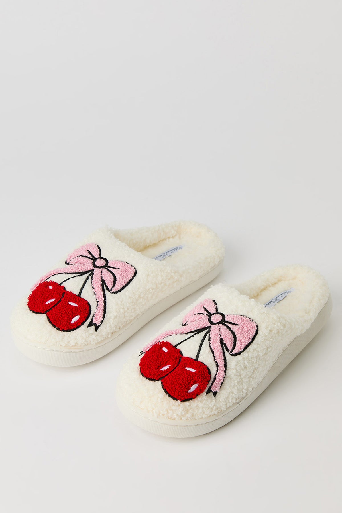 Vue alternative 2. Pantoufles Cerises en Sherpa