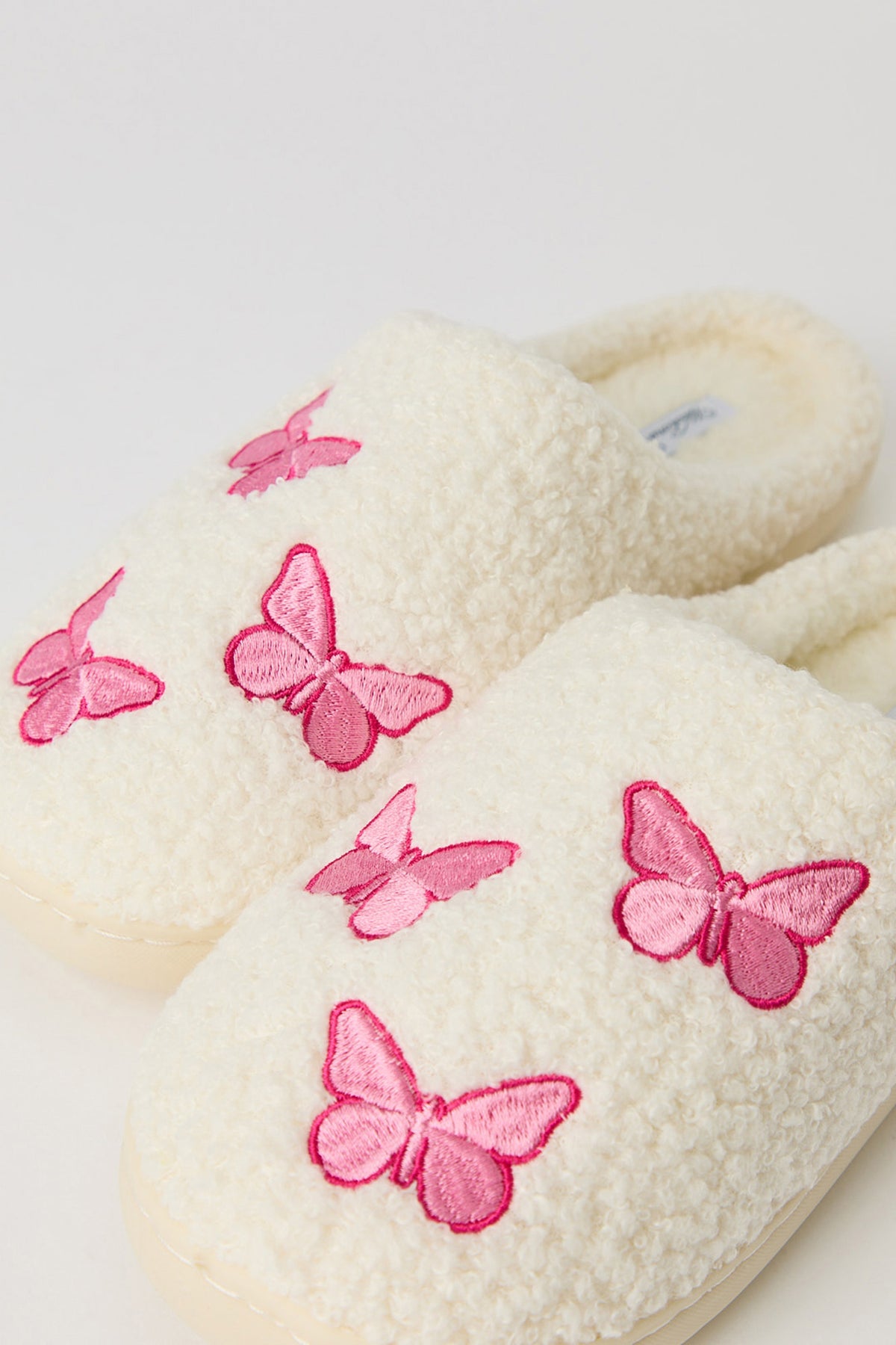 Vue alternative 3. Pantoufles Papillons en Sherpa