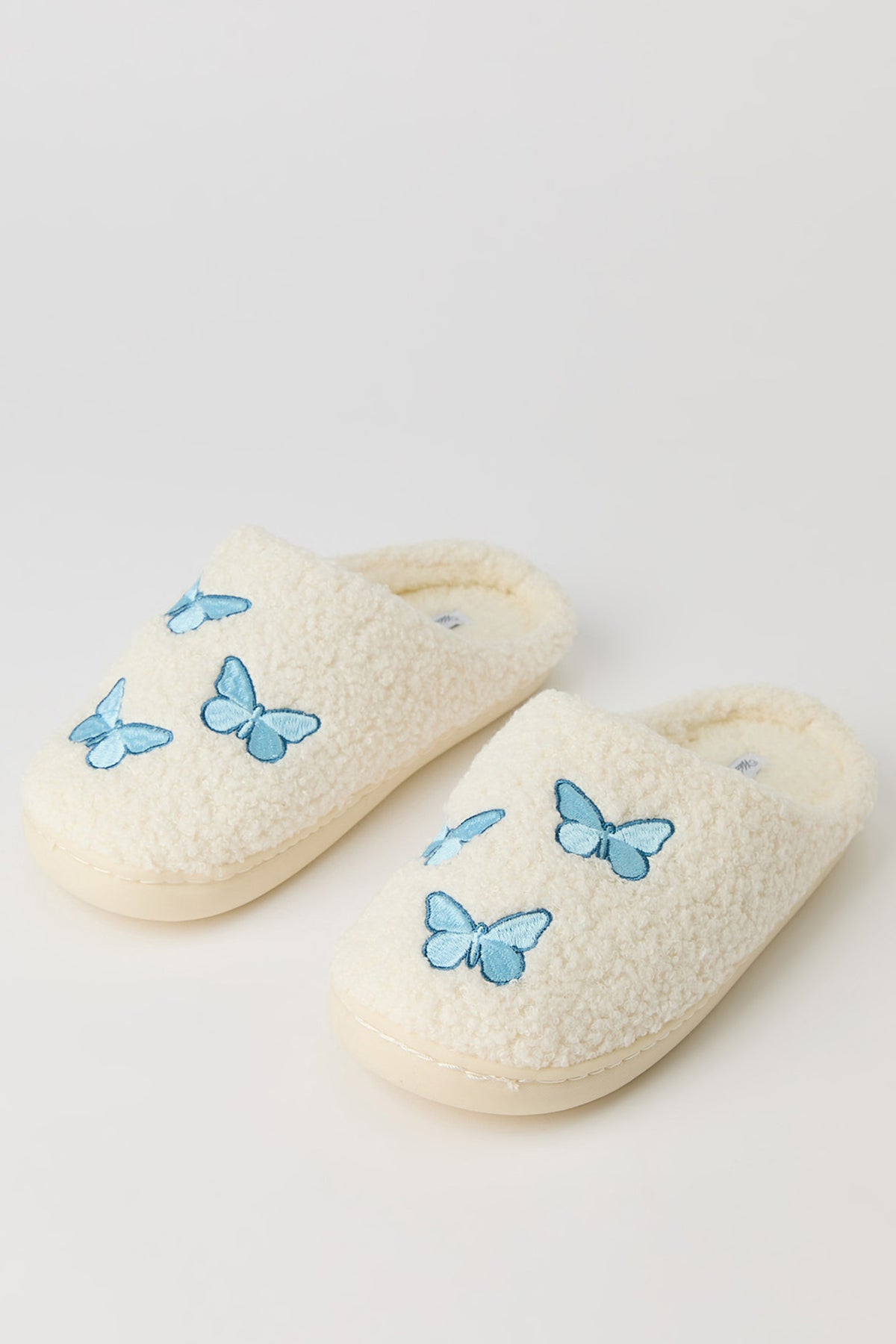 Vue alternative 2. Pantoufles Papillons en Sherpa