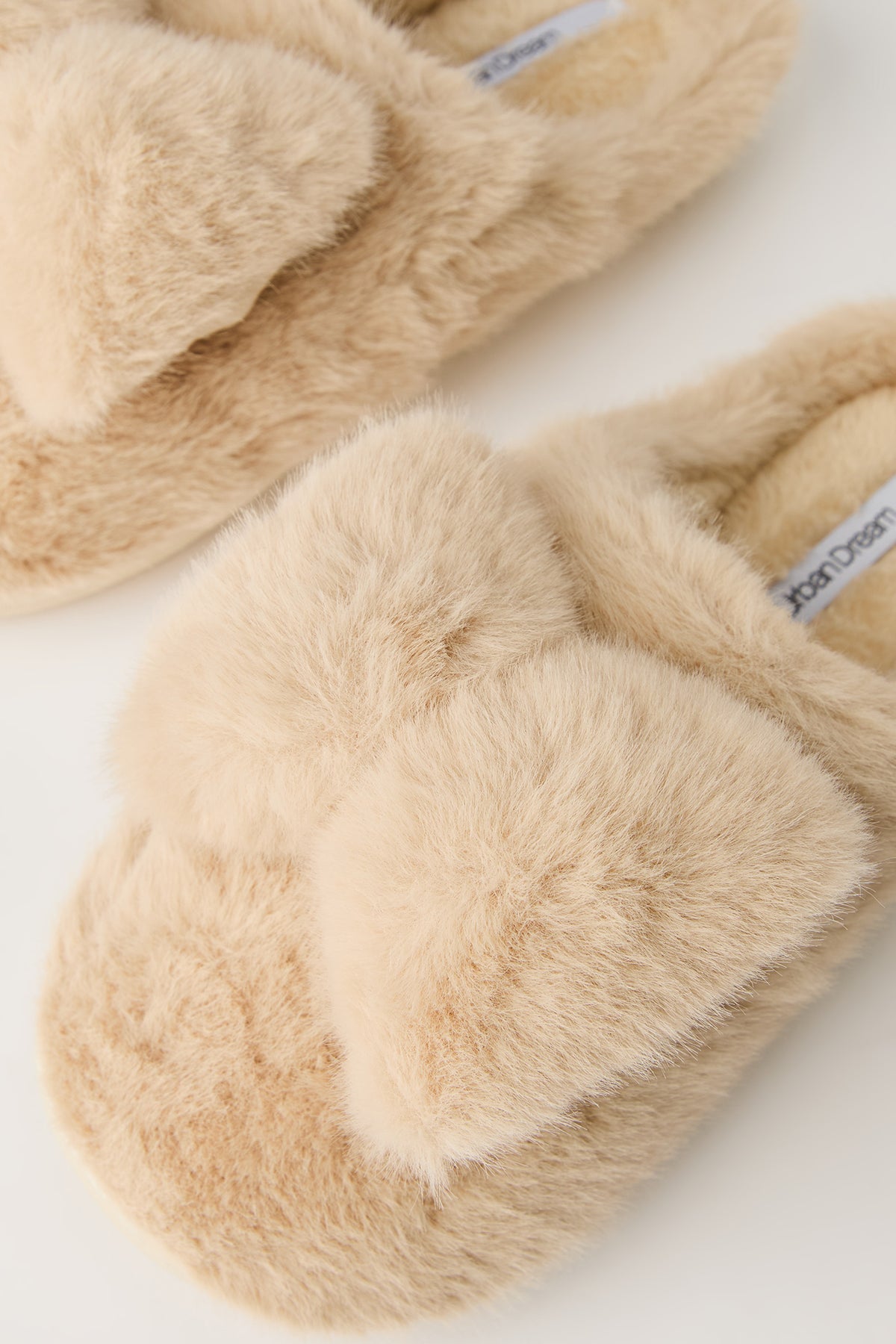 Alt View 3. Faux Fur Bow Slippers - Natural