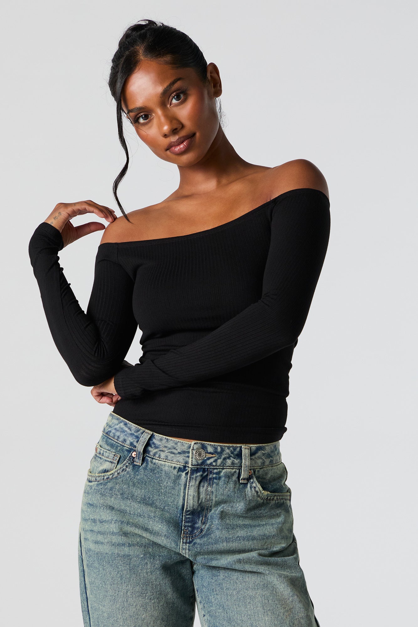 Ribbed Off Shoulder Long Sleeve Top