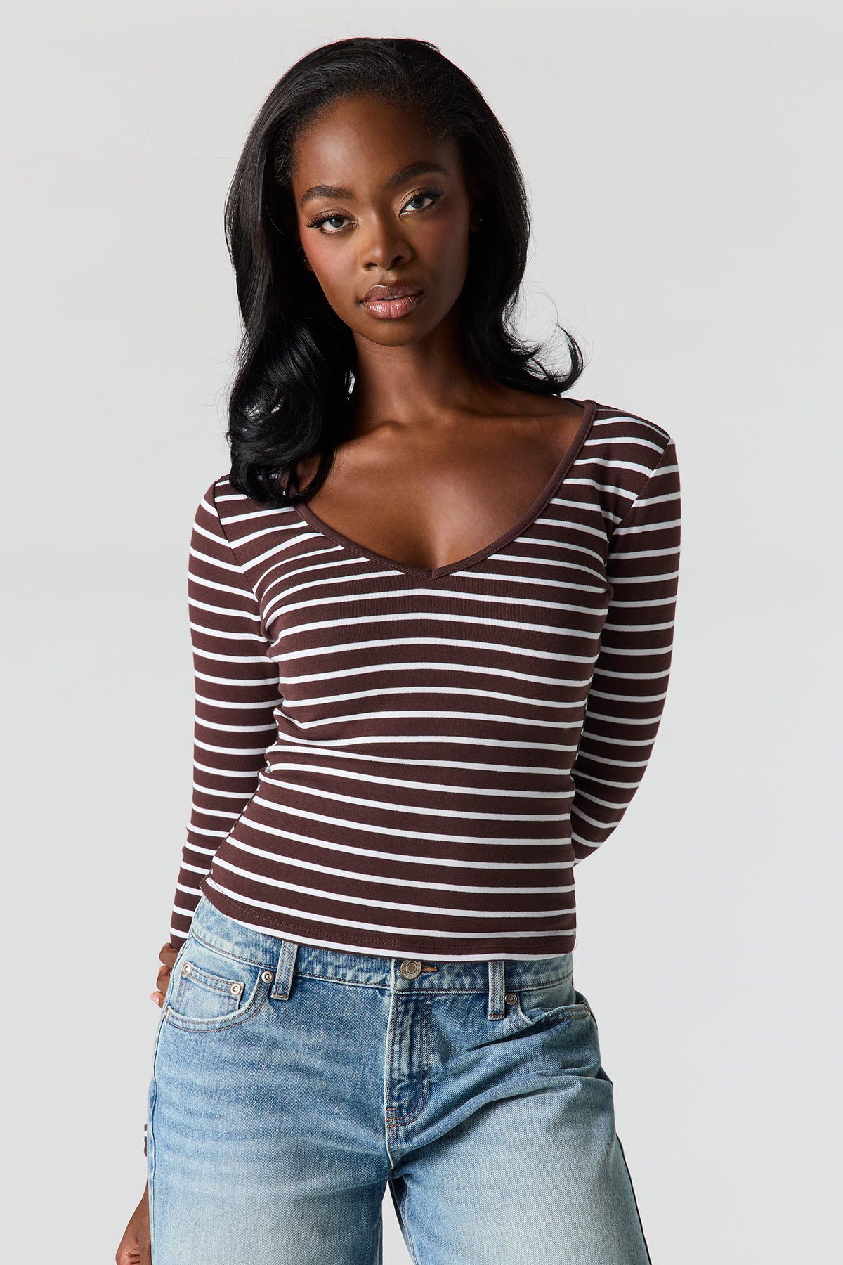 Alt View 4. V-Neck Long Sleeve Top - Dark Brown