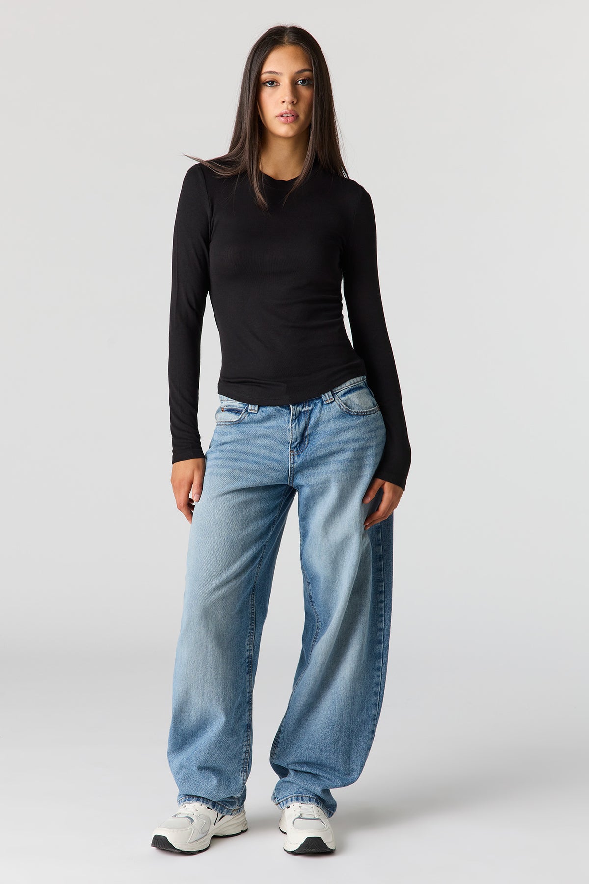 Alt View 3. Ribbed Long Sleeve Top - Black