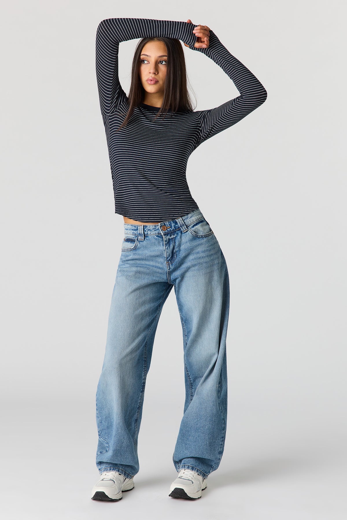 Alt View 3. Ribbed Long Sleeve Top - Blue