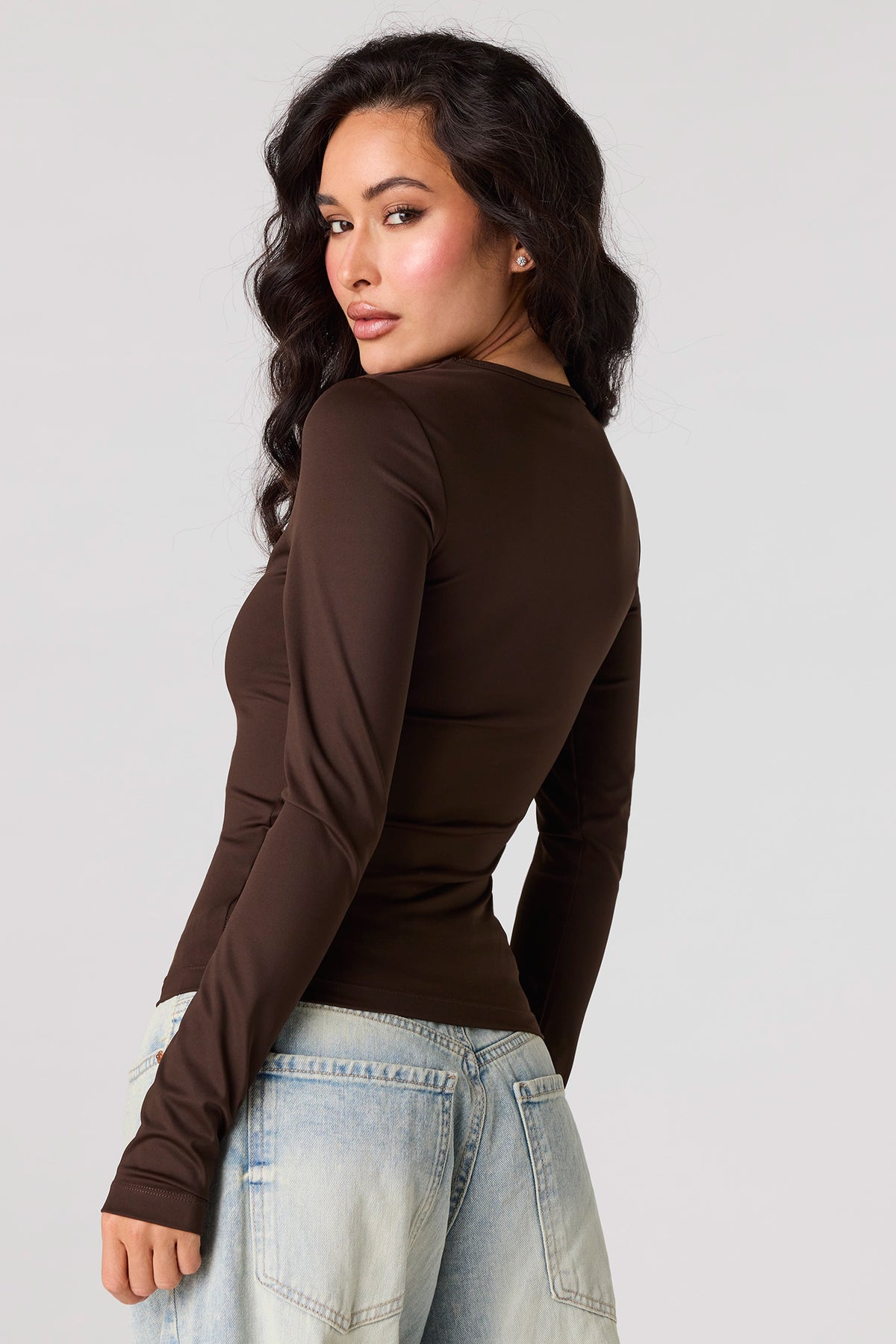 Alt View 2. Luxe Heavy Contour Long Sleeve Top - Brown