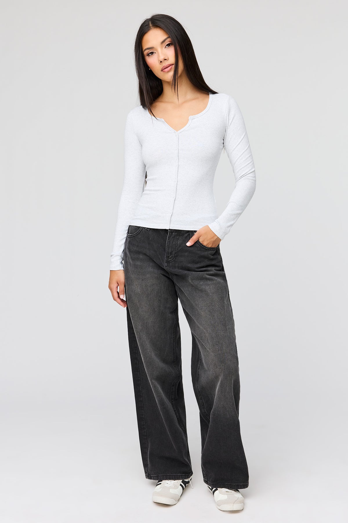 Alt View 3. V-Notch Button-Up Long Sleeve Top - Heather Grey