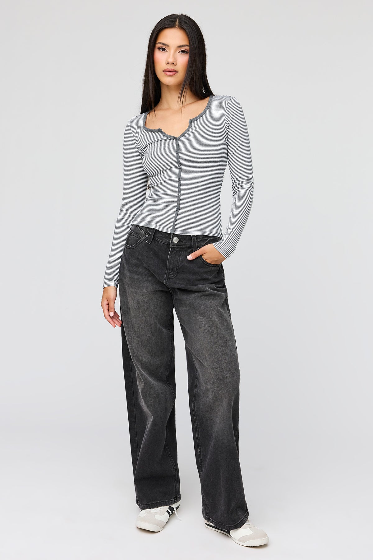 Alt View 3. V-Notch Button-Up Long Sleeve Top - Light Grey