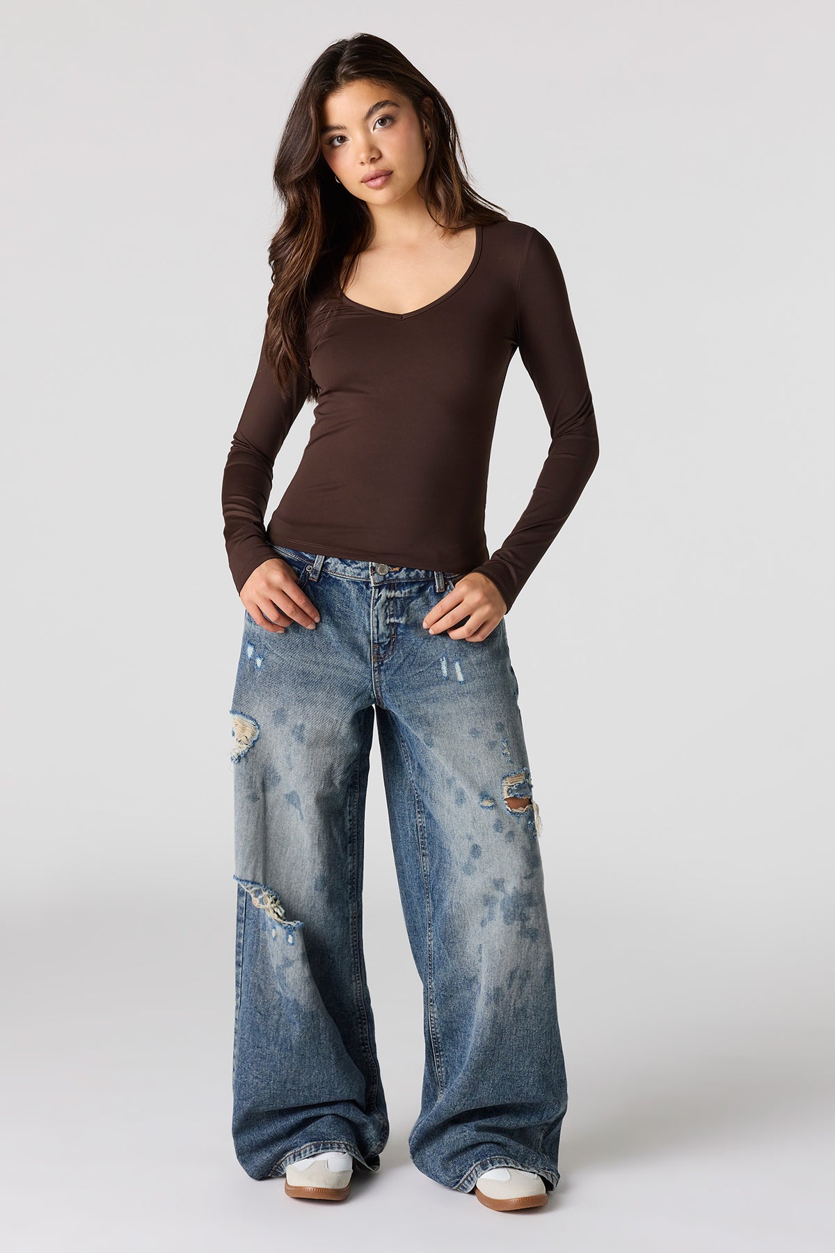 Alt View 3. Luxe Heavy Contour V-Neck Long Sleeve Top - Brown