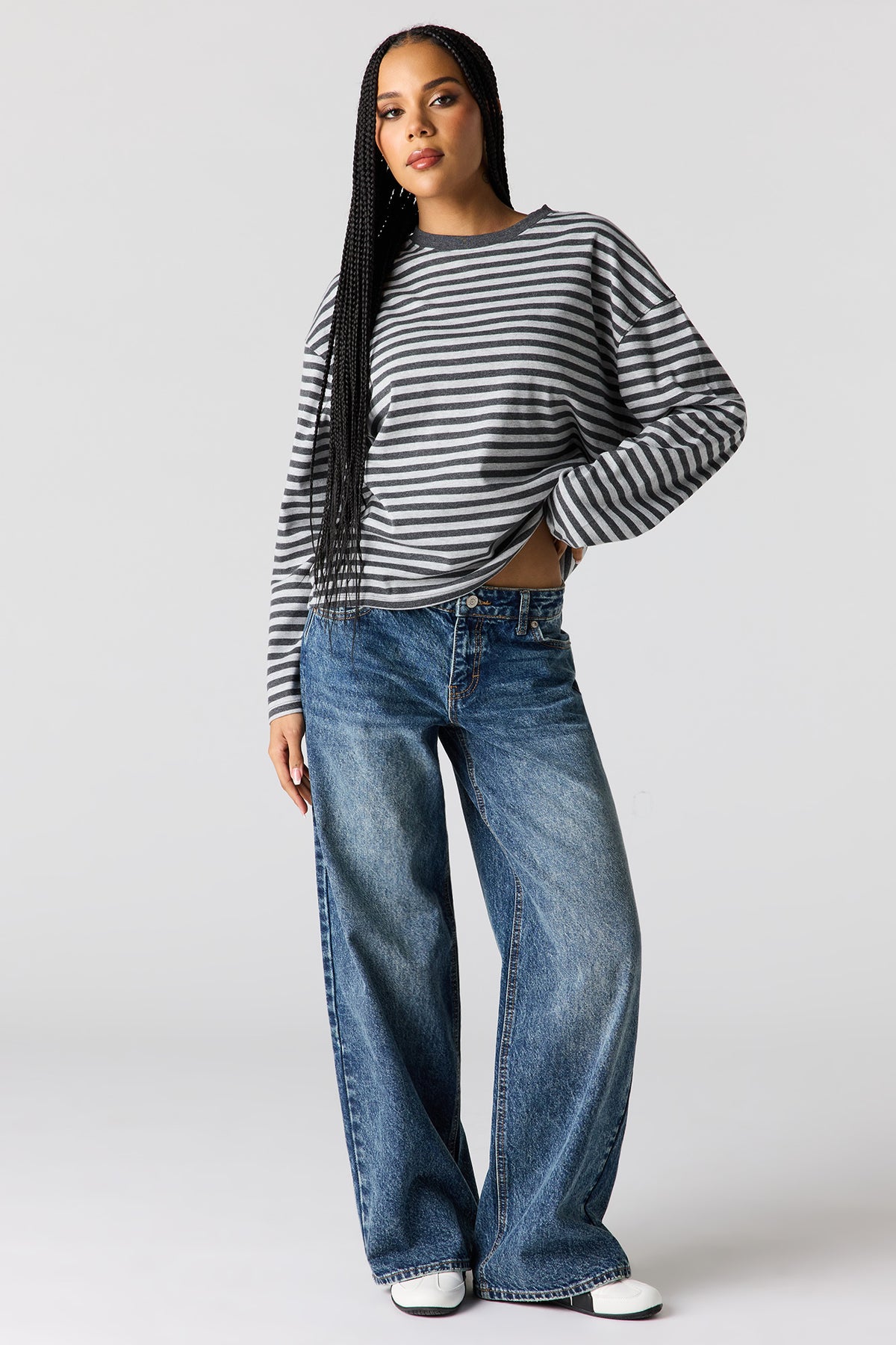 Alt View 3. Boxy Long Sleeve Top - Charcoal