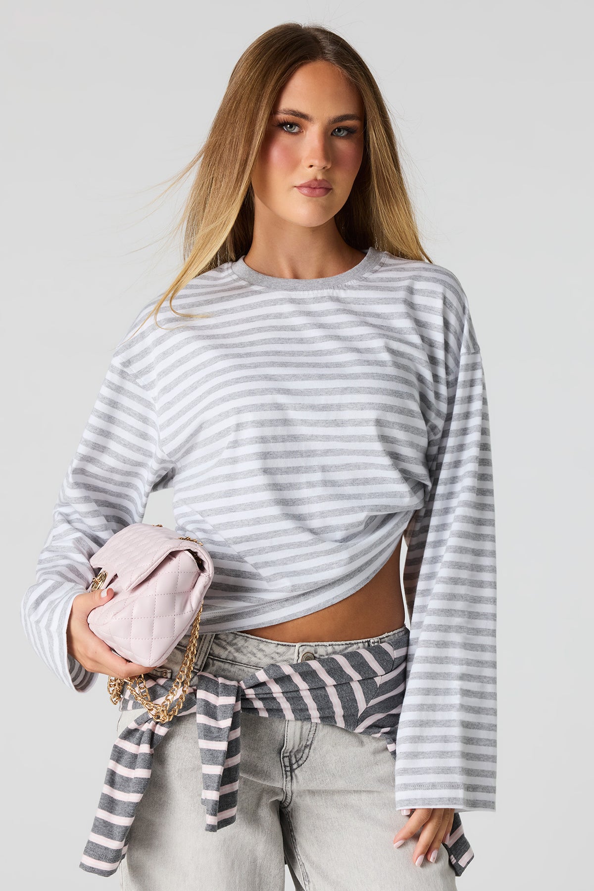 Alt View 4. Striped Boxy Long Sleeve Top - Heather Grey