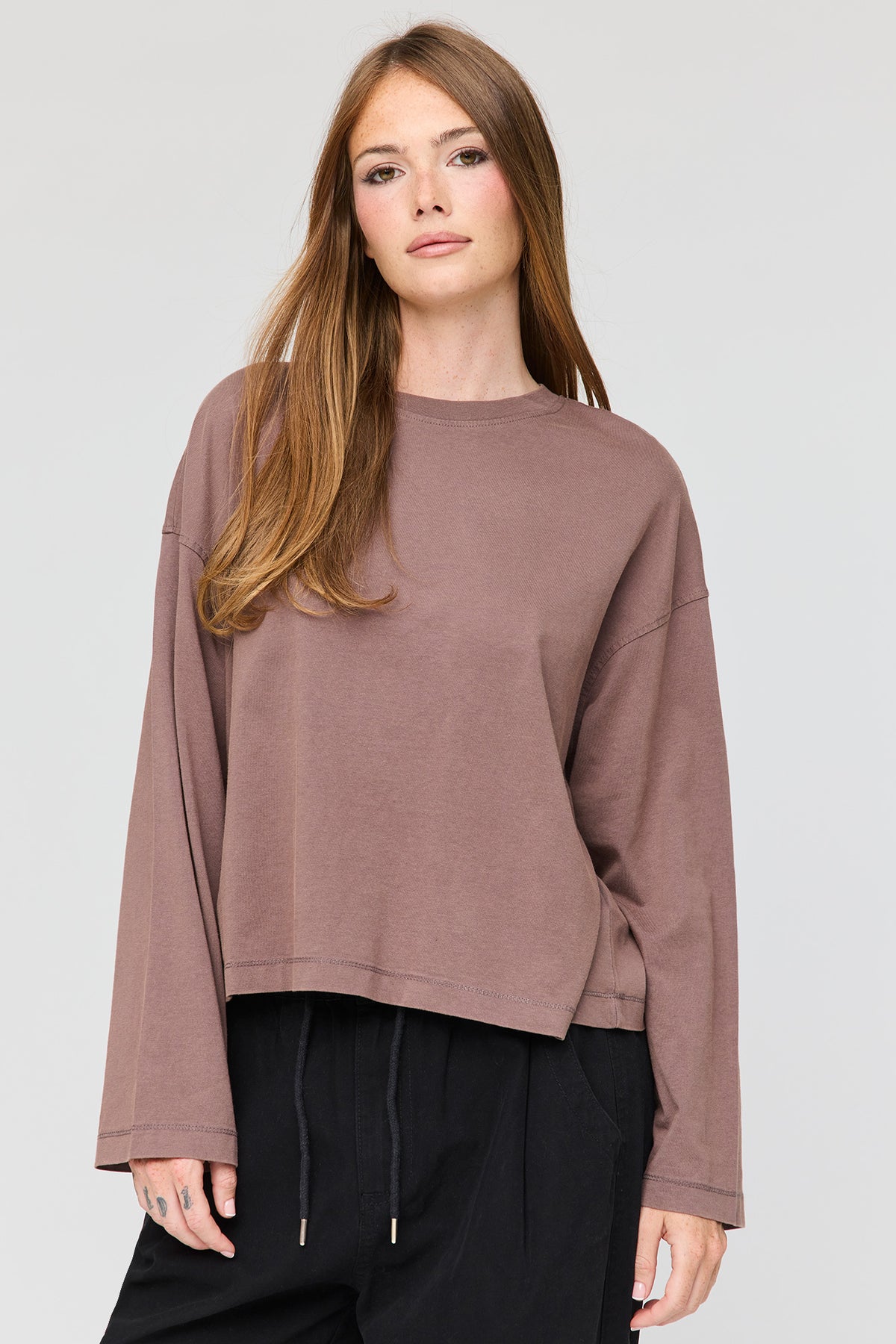 Alt View 4. Boxy Long Sleeve Top - Brown