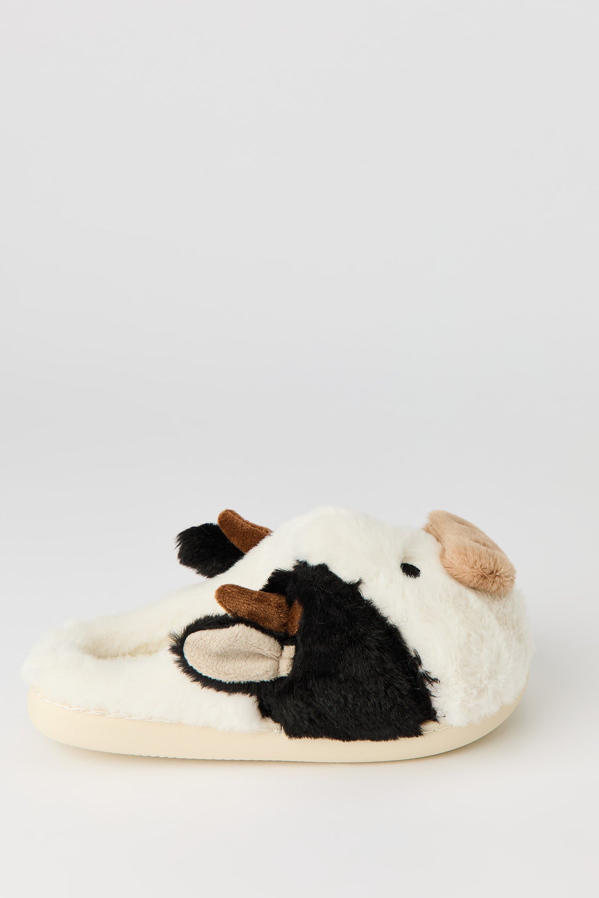 Vue alternative 2. Pantoufles en peluche Vache 3D