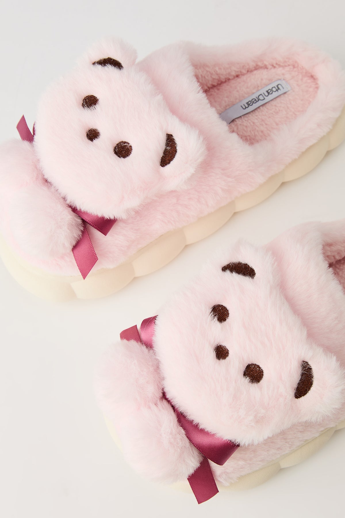 Alt View 3. Faux Fur Bear Slippers - Light Pink