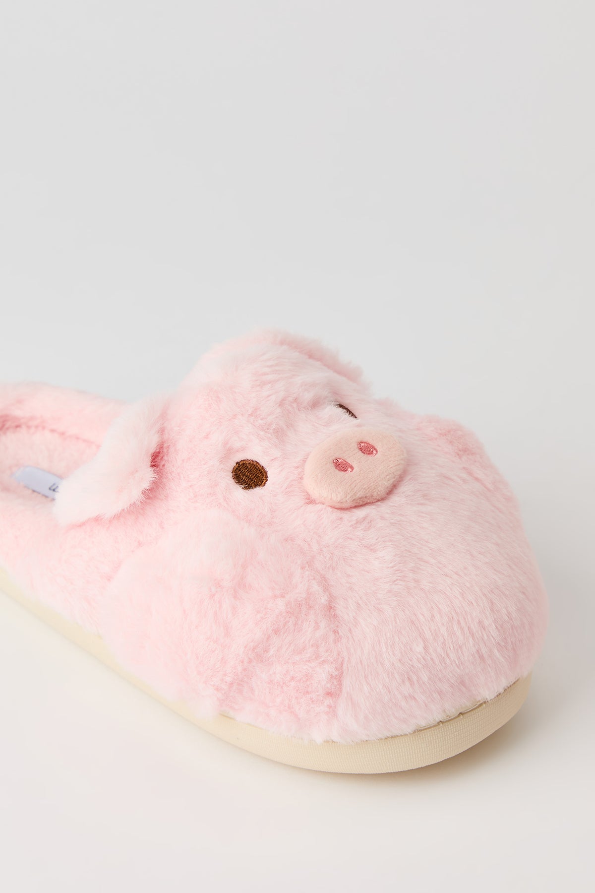 Vue alternative 3. Pantoufles Cochon 3D