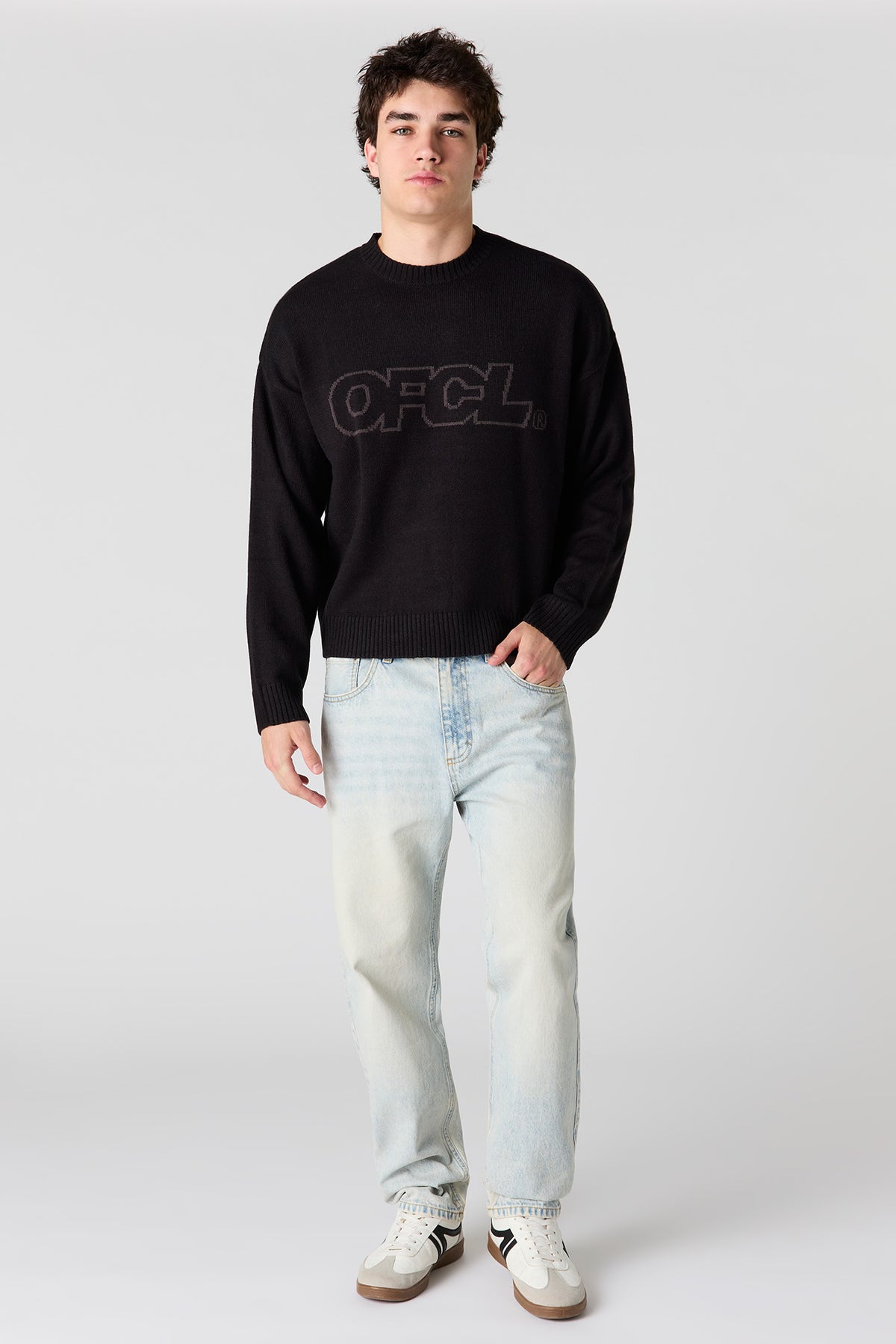 Alt View 3. Jacquard Knit Boxy Sweater - Black