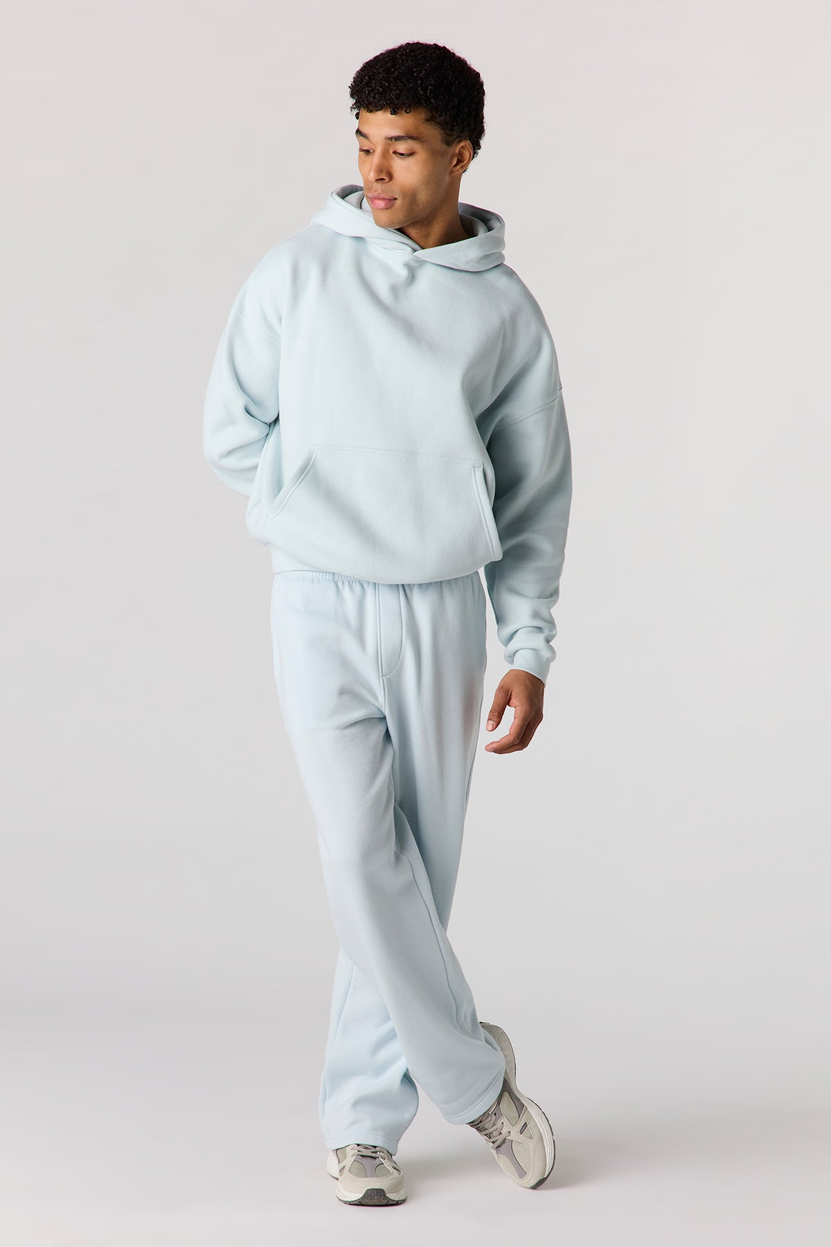 Alt View 4. Premium Heavyweight Fleece Boxy Hoodie - Light Blue