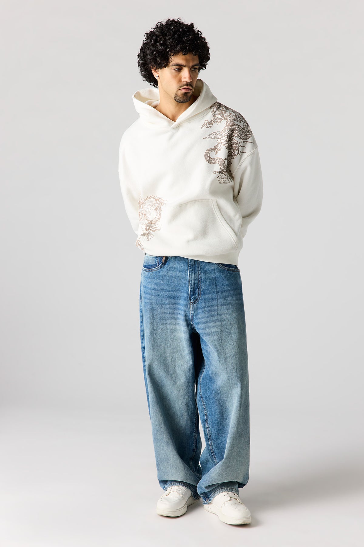 Alt View 3. Graphic Fleece Baggy Hoodie - Off White