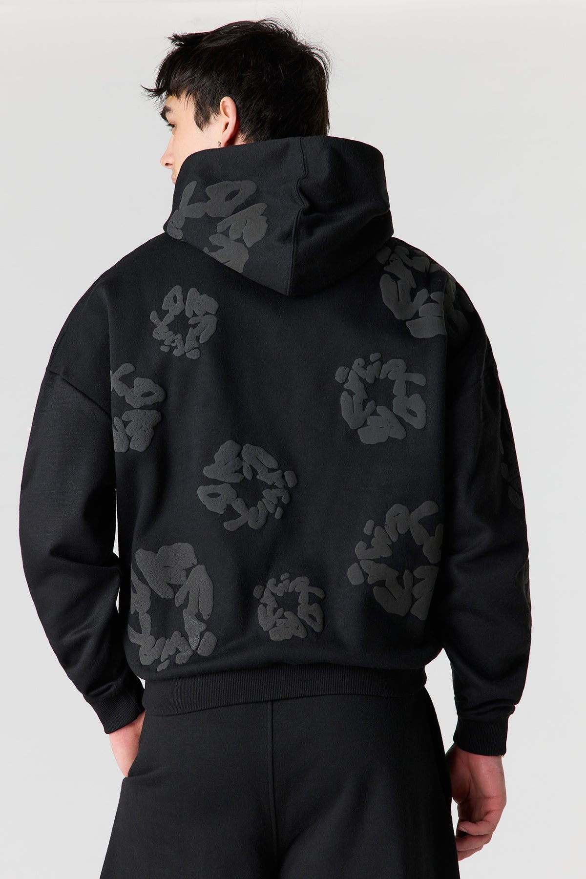 Alt View 2. Puff Print Boxy Fleece Hoodie - Black