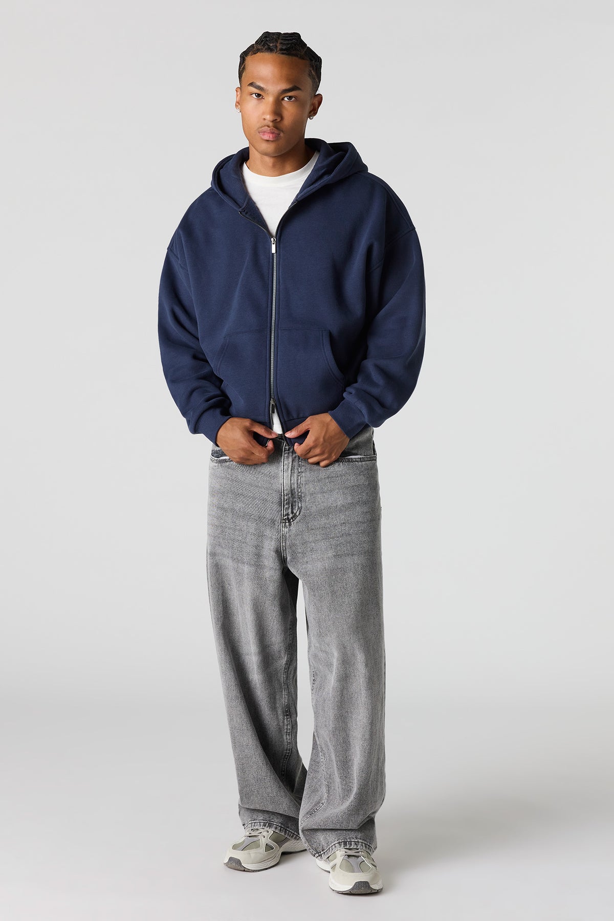 Alt View 3. 2-Way Zip-Up Boxy Feece Hoodie - Navy