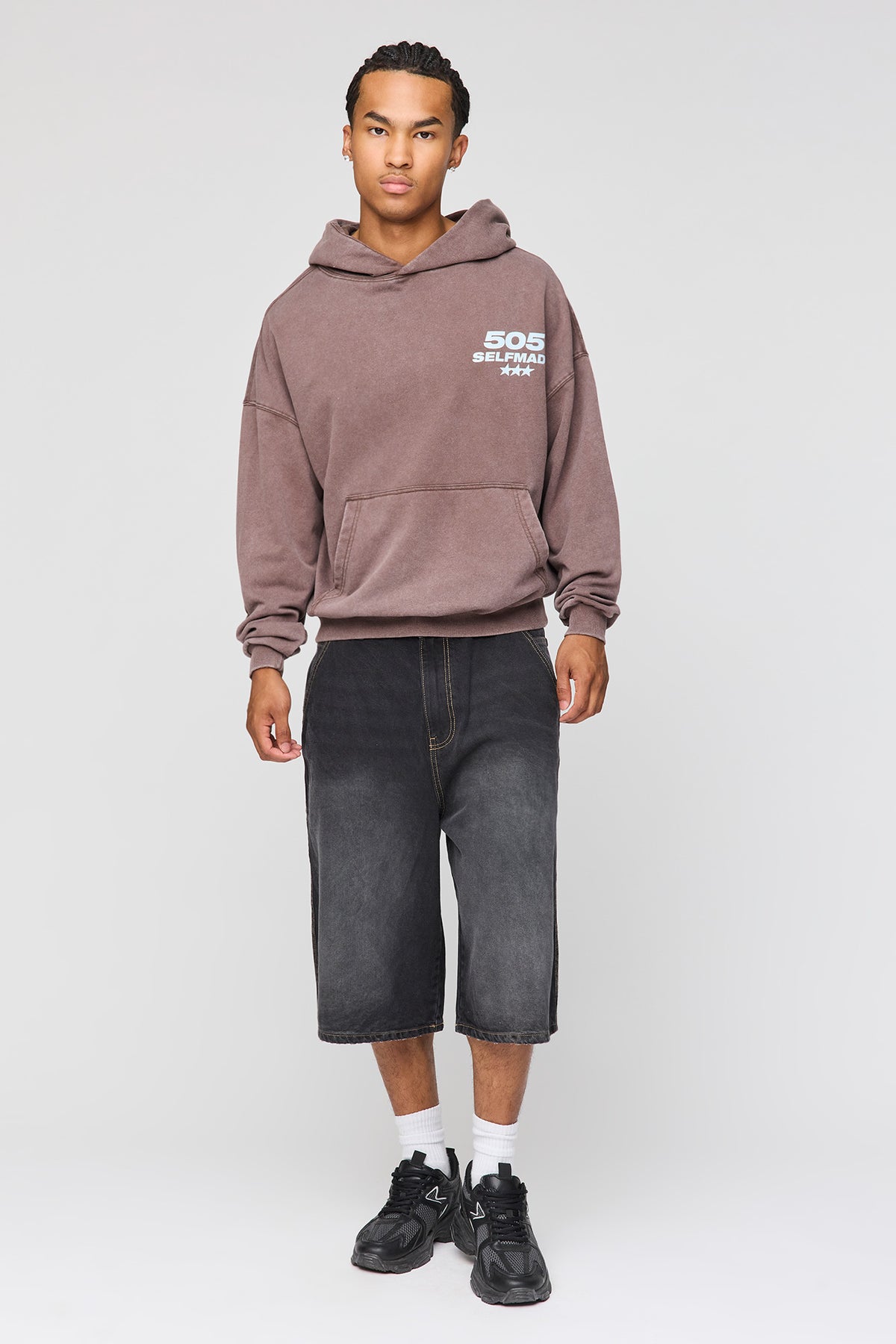 Alt View 3. Premium Heavyweight Washed Graphic Boxy Hoodie - Dark Brown