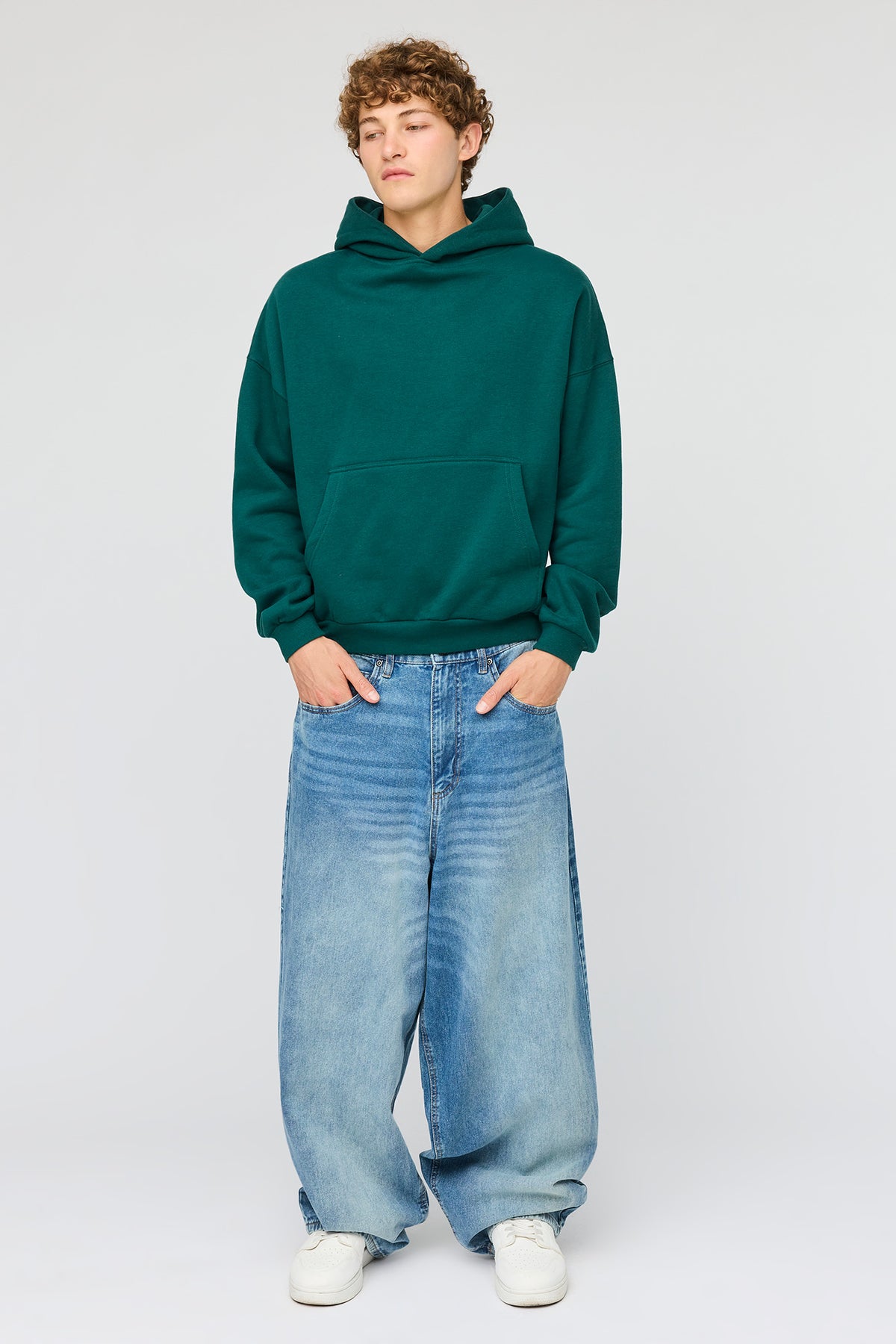 Alt View 3. Premium Heavyweight Fleece Boxy Hoodie - Hunter Green