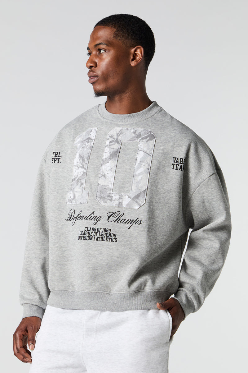 Chandail carré en molleton avec empiècement et motif camouflage