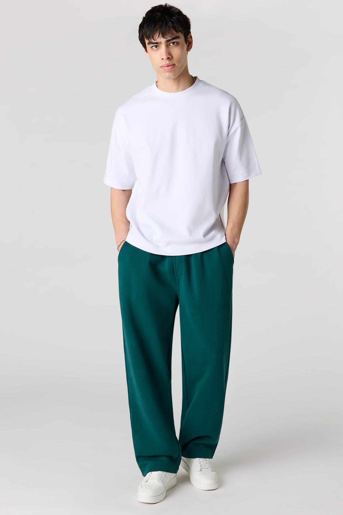 Alt View 2. Premium Heavyweight Fleece Baggy Sweatpant - Hunter Green