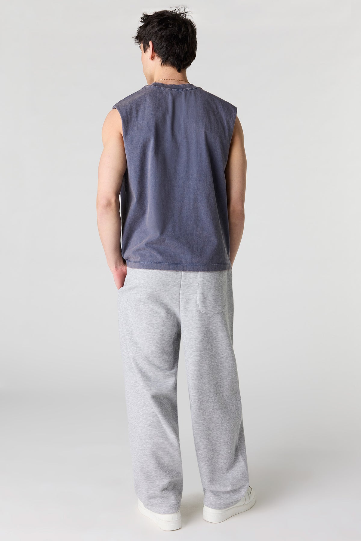 Alt View 3. Fleece Baggy Sweatpant - Heather Grey