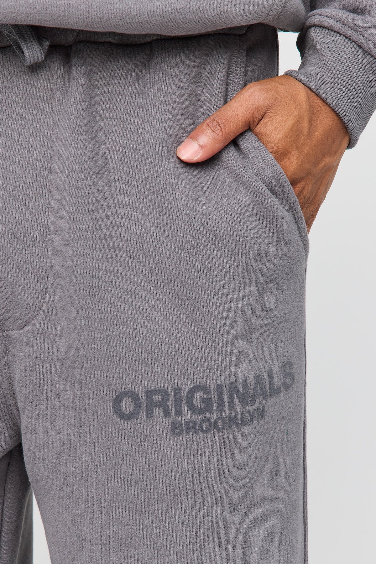 Vue alternative 4. Pantalon d'entraînement baggy en molleton lourd supérieur imprimé