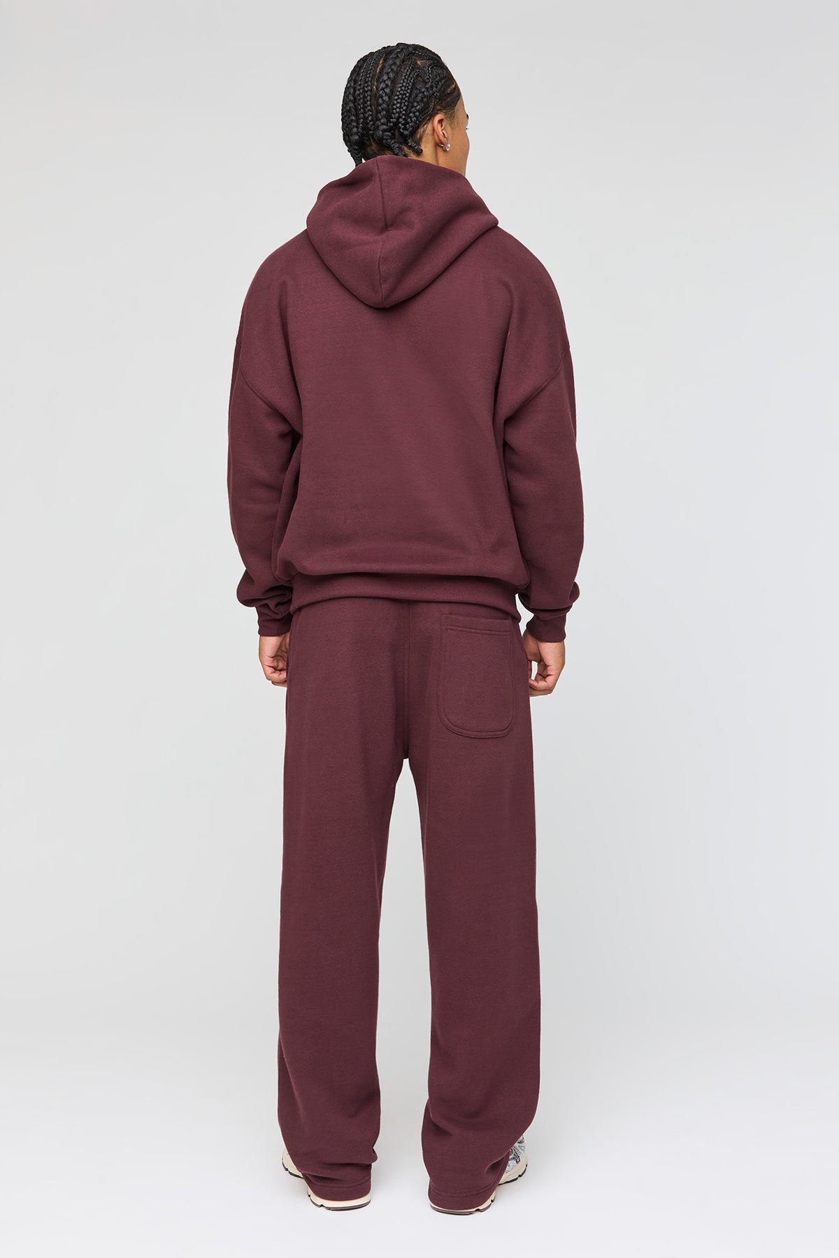 Alt View 3. Premium Heavyweight Fleece Baggy Graphic Sweatpant - Burgundy