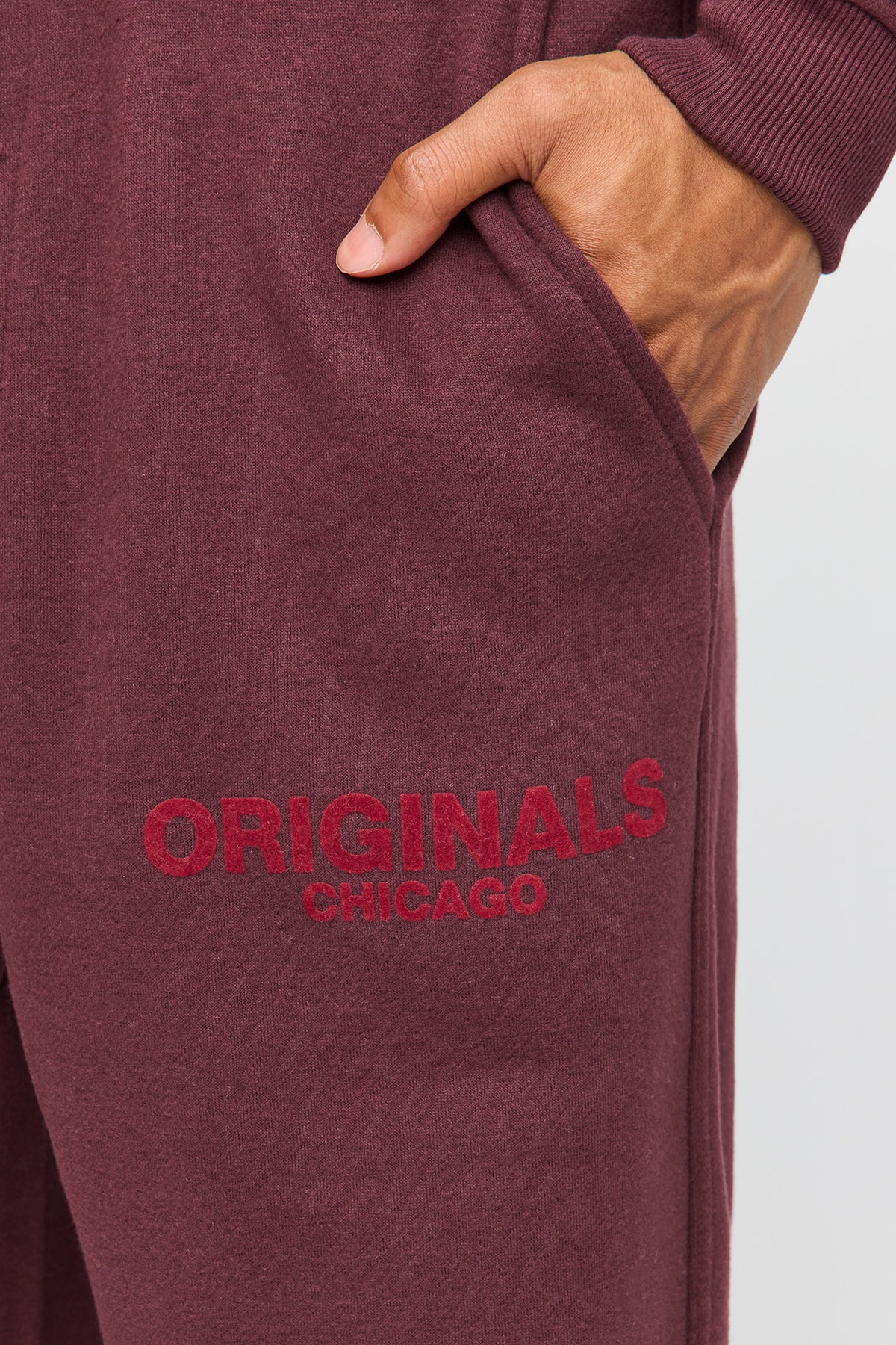 Alt View 4. Premium Heavyweight Fleece Baggy Graphic Sweatpant - Burgundy