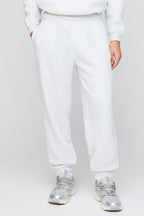 Pantalon d'entraînement baggy en molleton lourd supérieur embossé