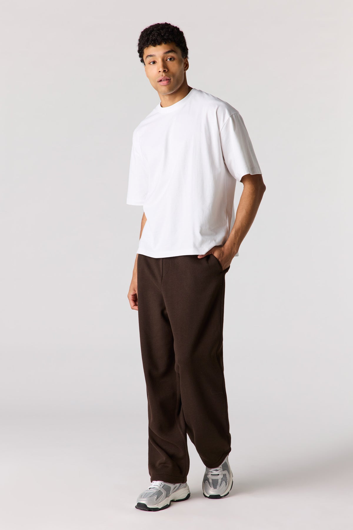Vue alternative 2. Pantalon d'entraînement à jambe ballon en molleton