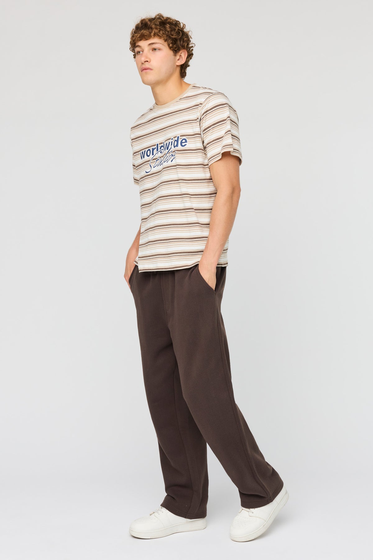 Vue alternative 2. Pantalon d'entraînement baggy en molleton lourd supérieur