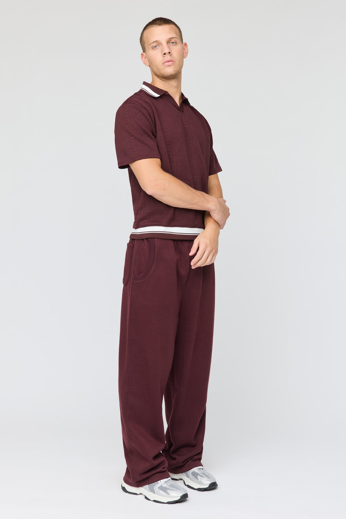 Vue alternative 2. Pantalon d'entraînement super baggy en molleton