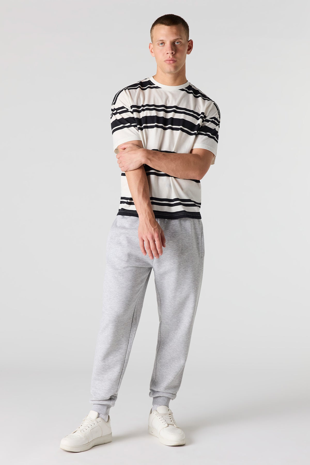 Alt View 2. Fleece Jogger - Heather Grey