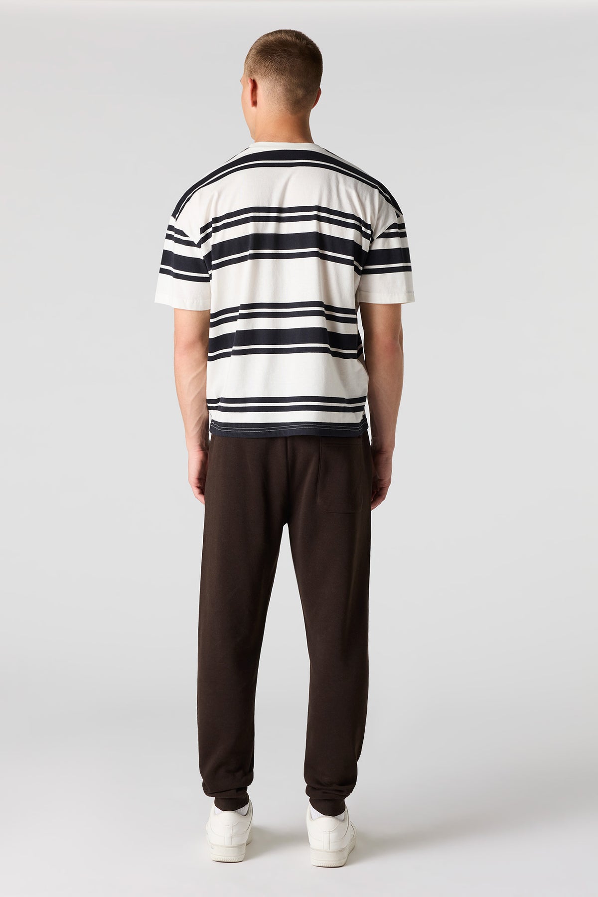 Vue alternative 3. Jogger en molleton