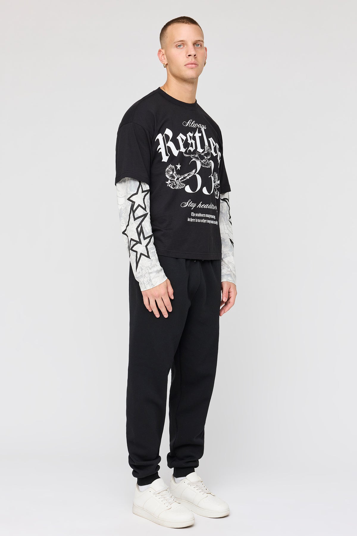 Alt View 2. Fleece Jogger - Black
