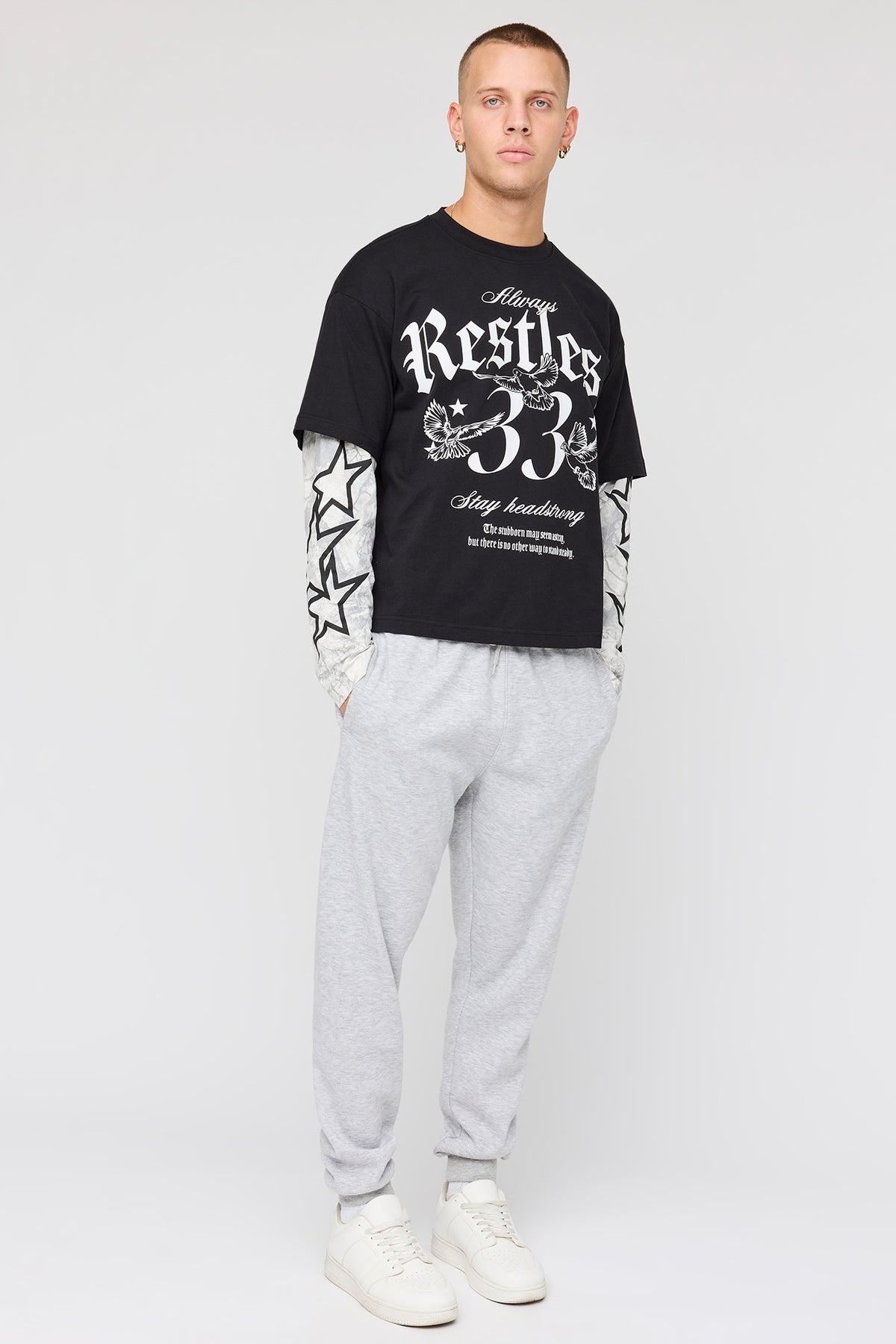 Alt View 2. Fleece Jogger - Heather Grey