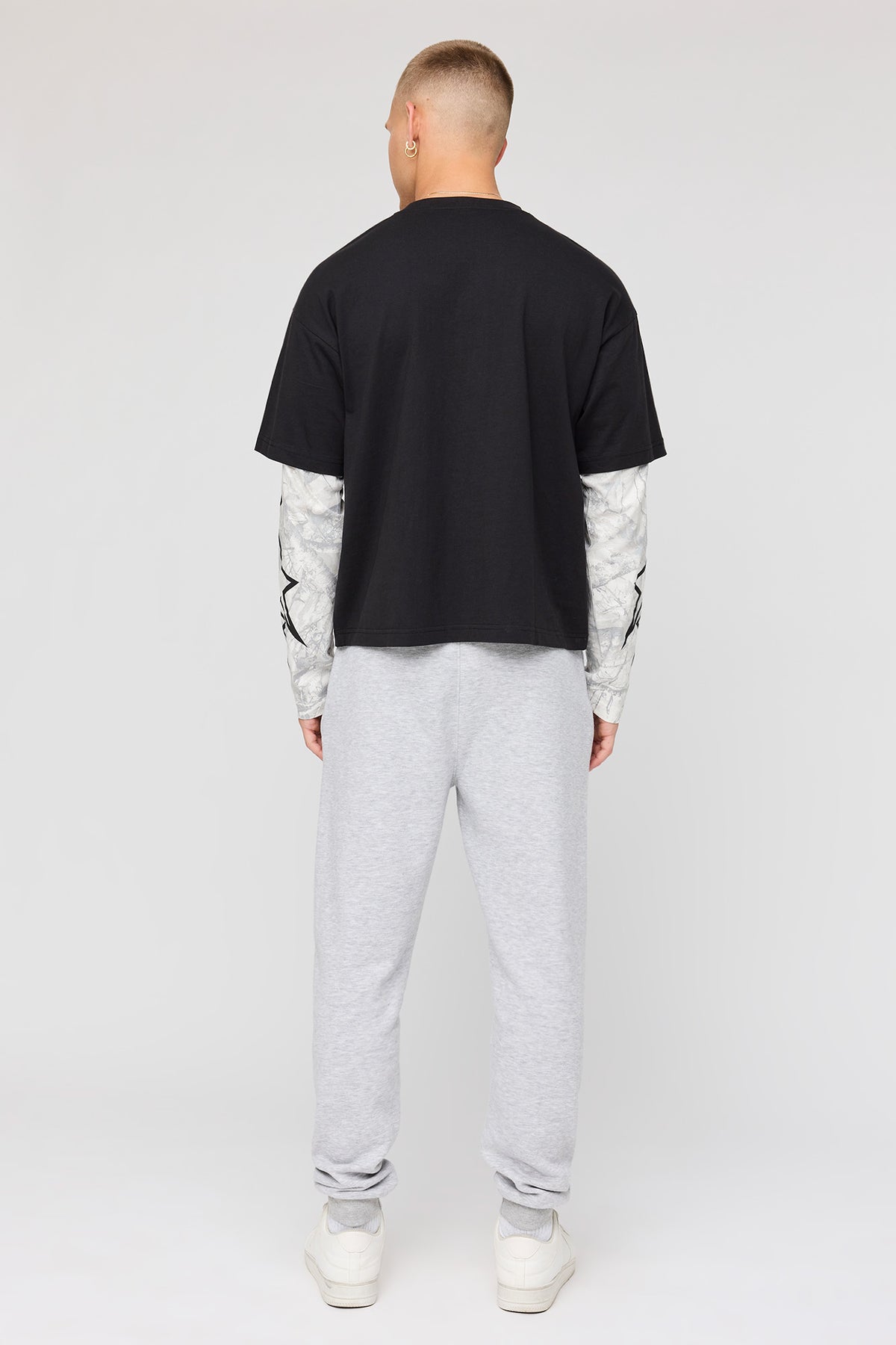 Alt View 3. Fleece Jogger - Heather Grey